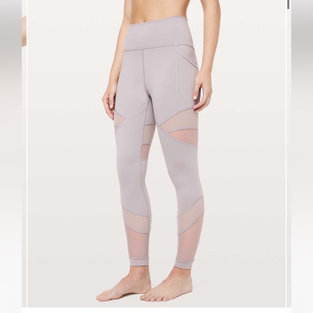 Lululemon Forget The Sweat Tight 7/8 Tight in Dark Chrome Size 2